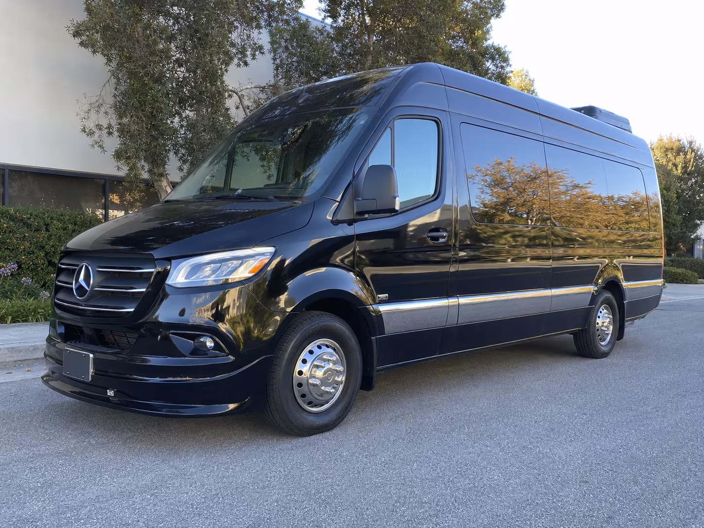 Garden Grove Airport Shuttle & Transportation party bus exterior