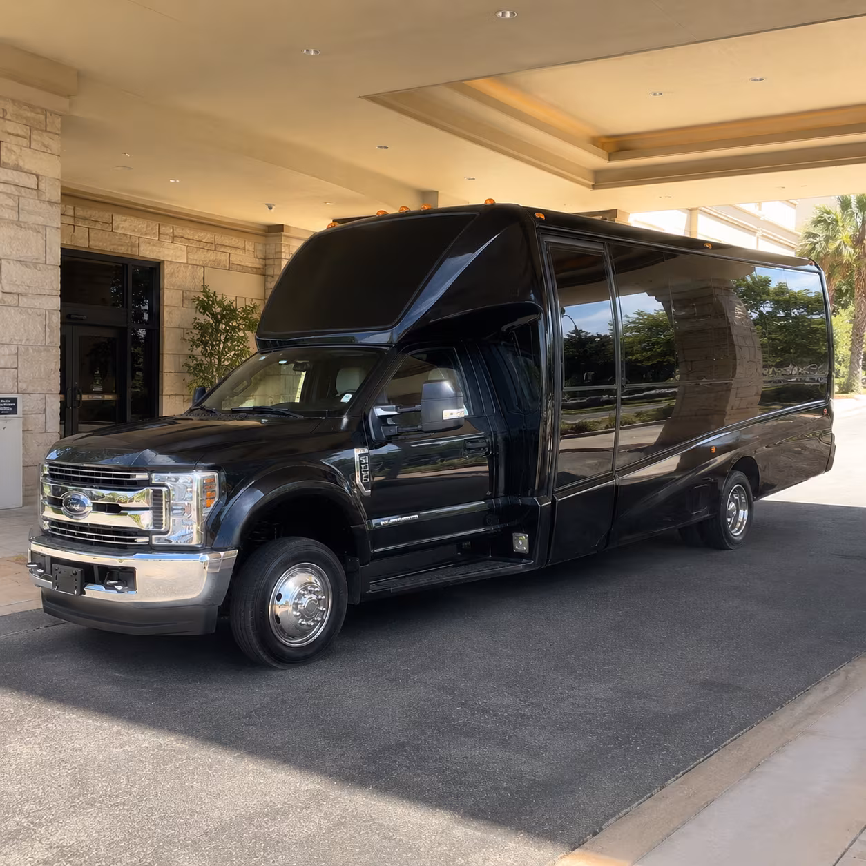 Garden Grove Winery Tour & Pub Crawl Transportation party bus exterior